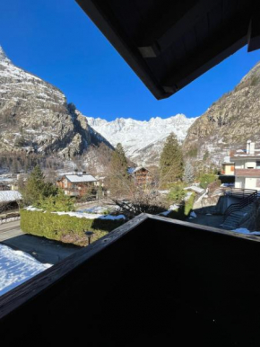 La Saxe Courmayeur